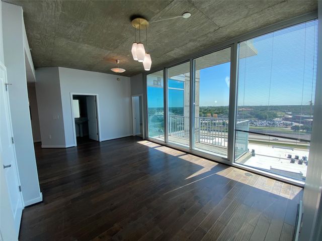5925 Almeda Road 11002, Houston, TX 77004
