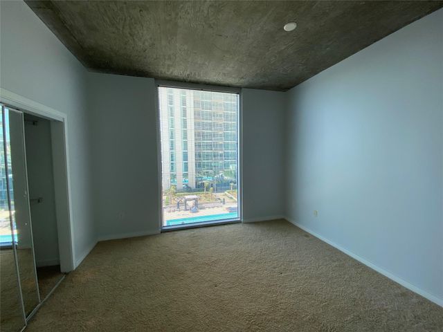 5925 Almeda Road 11002, Houston, TX 77004