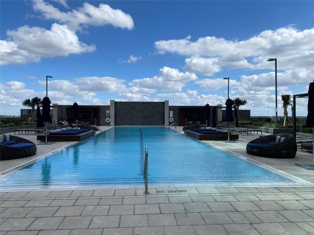 5925 Almeda Road 11002, Houston, TX 77004