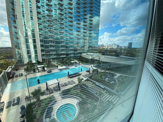 5925 Almeda Road 11002, Houston, TX 77004