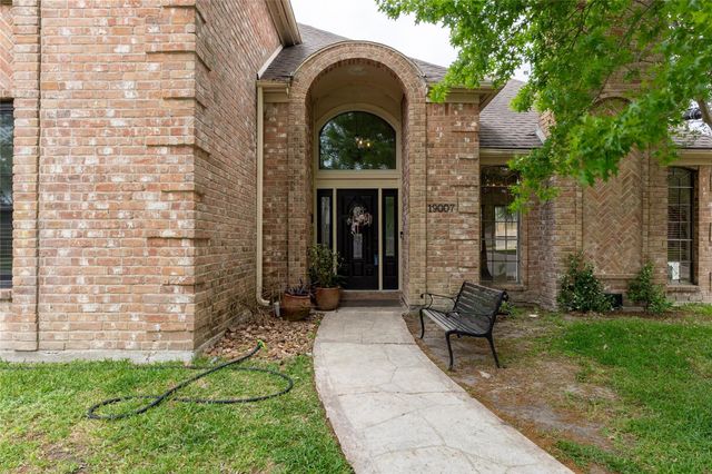 19007 Walden Forest Drive, Humble, TX 77346