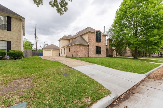 19007 Walden Forest Drive, Humble, TX 77346