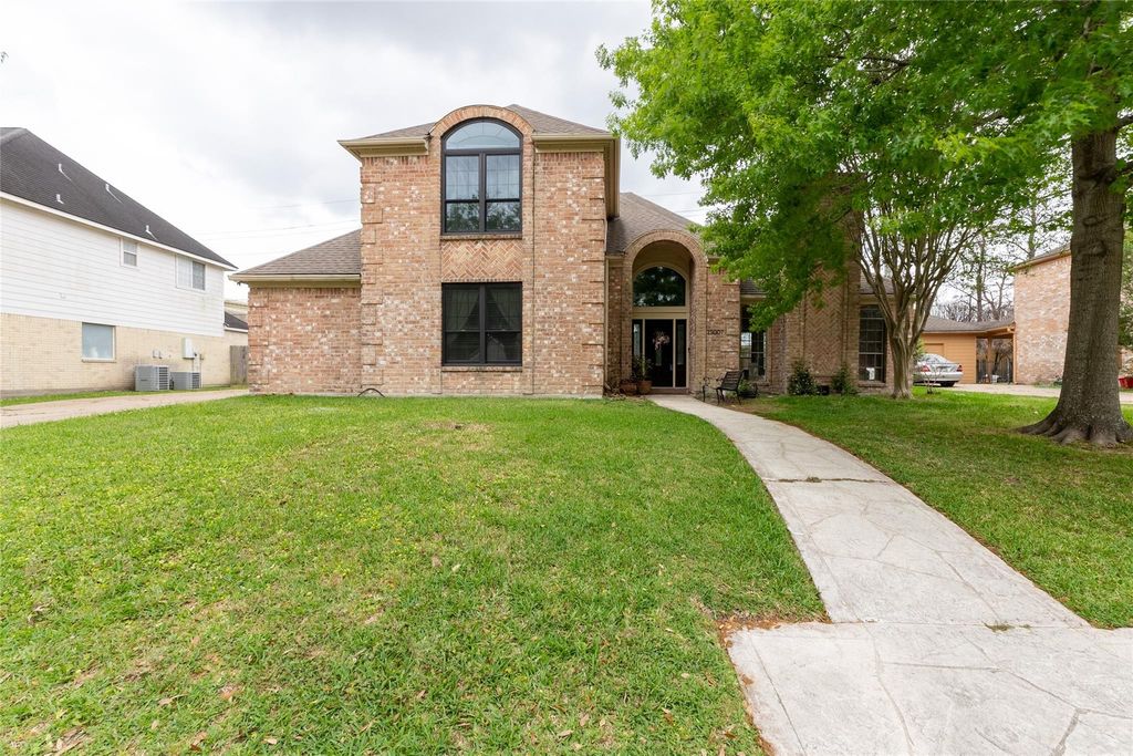 19007 Walden Forest Drive, Humble, TX 77346