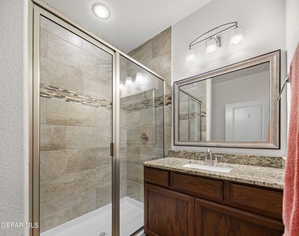 6484 HARAPON Street, El Paso, TX 79932