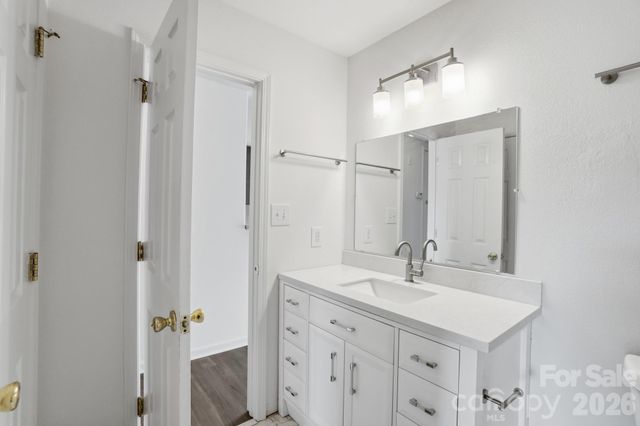 3937 Mohawk Court, Charlotte, NC 28215