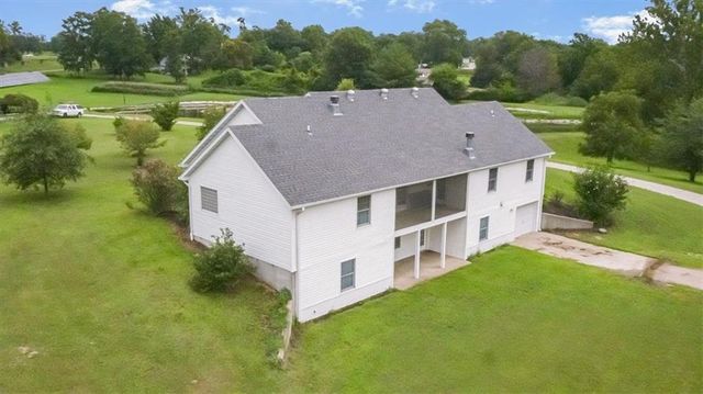 40 SW BB Highway 1, Warrensburg, MO 64093