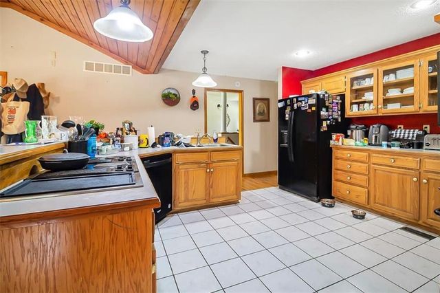 40 SW BB Highway 1, Warrensburg, MO 64093