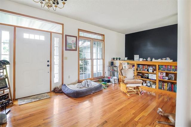 40 SW BB Highway 1, Warrensburg, MO 64093