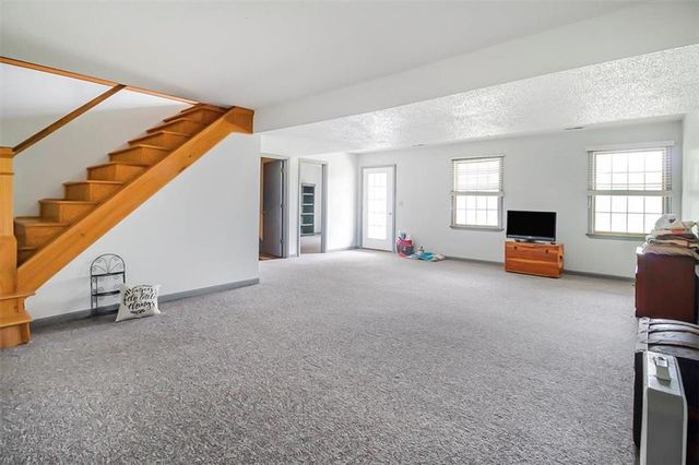 40 SW BB Highway 1, Warrensburg, MO 64093