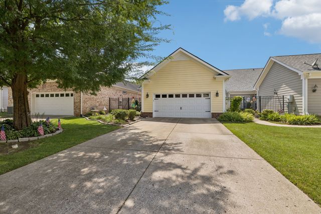 4016 St Andrews Ln, Spring Hill, TN 37174
