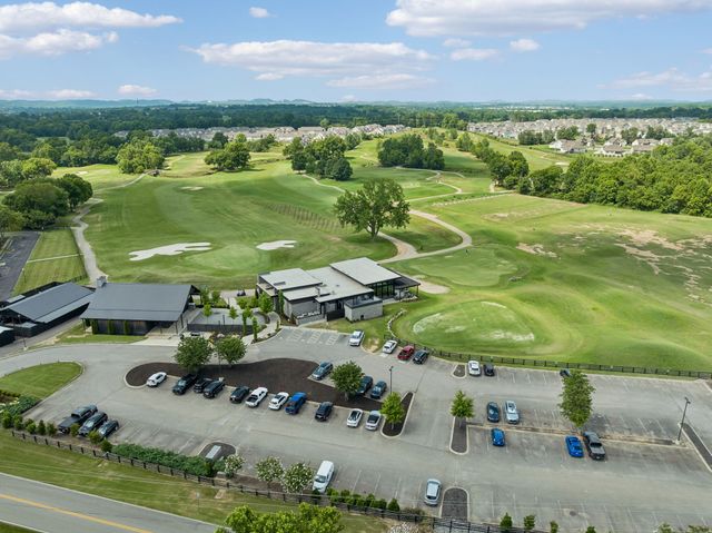 4016 St Andrews Ln, Spring Hill, TN 37174