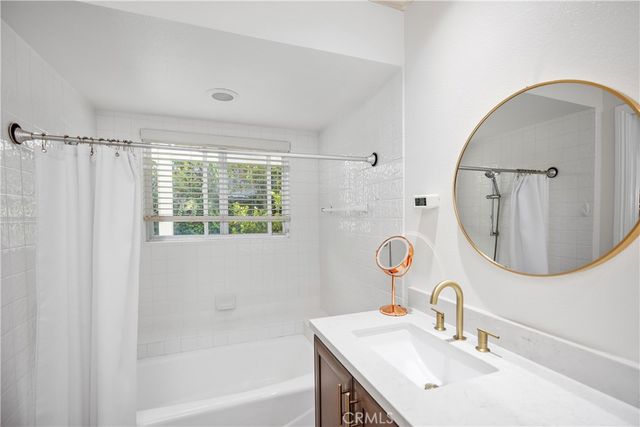 5050 Avenida Del Sol, Laguna Woods, CA 92637