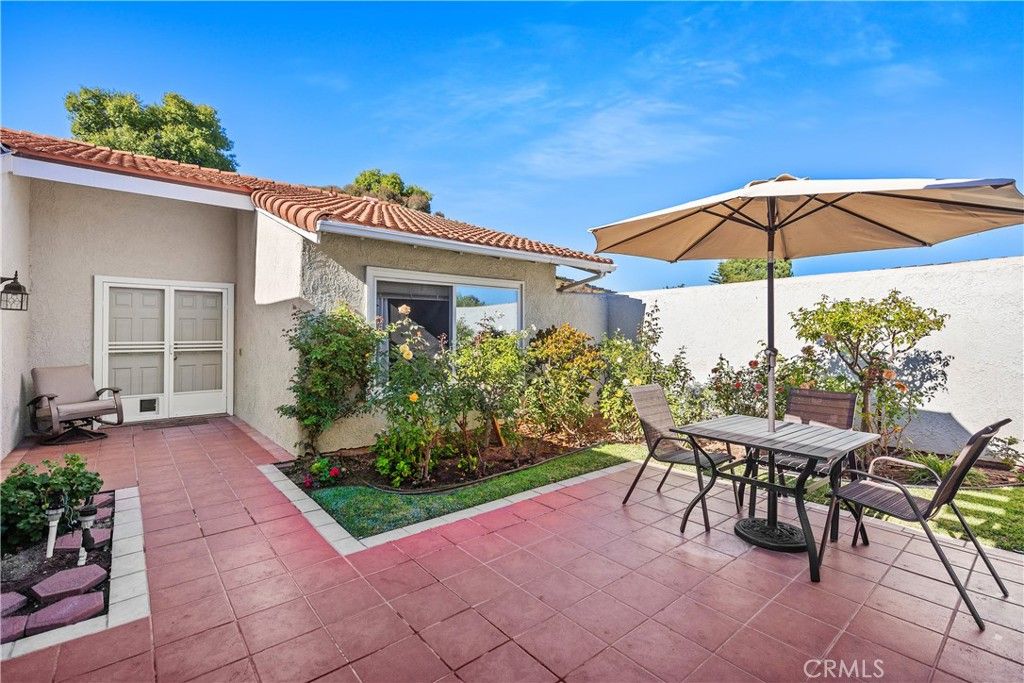 5050 Avenida Del Sol, Laguna Woods, CA 92637
