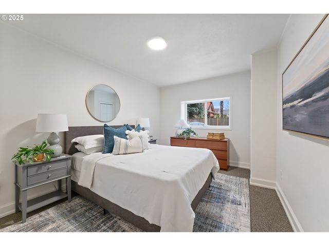 6321 Se TIBBETTS St, Portland, OR 97206