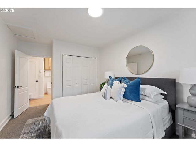 6321 Se TIBBETTS St, Portland, OR 97206