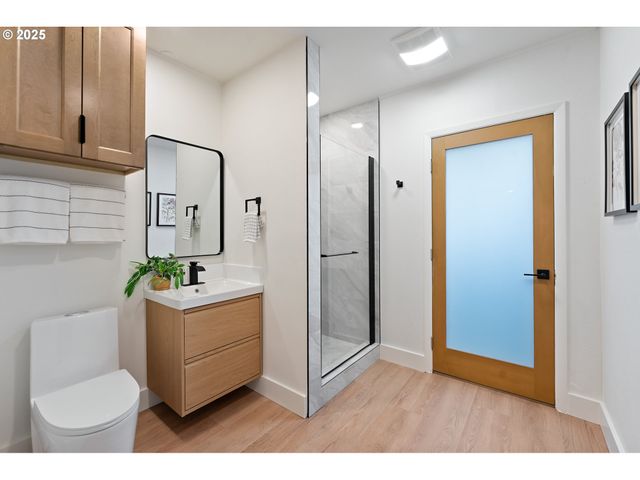 6321 Se TIBBETTS St, Portland, OR 97206