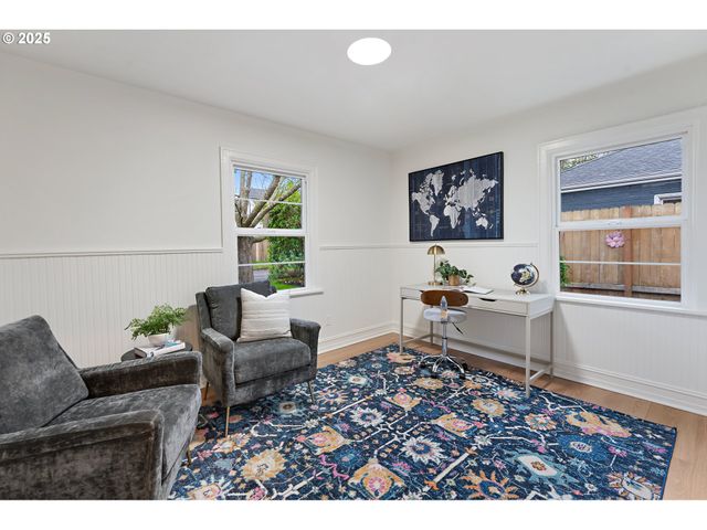 6321 Se TIBBETTS St, Portland, OR 97206