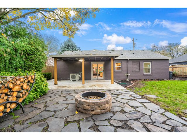 6321 Se TIBBETTS St, Portland, OR 97206