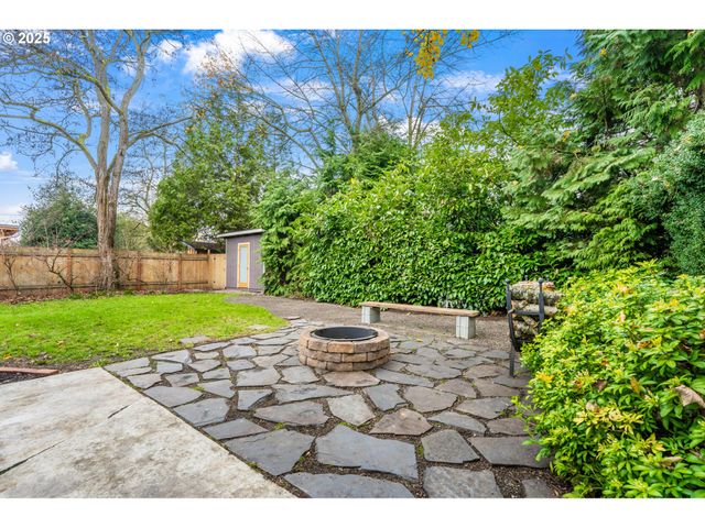 6321 Se TIBBETTS St, Portland, OR 97206