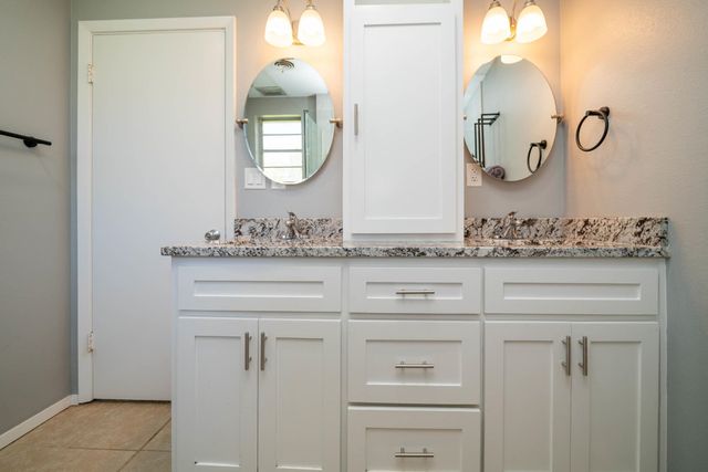 2318 Page Rd, Longview, TX 75601