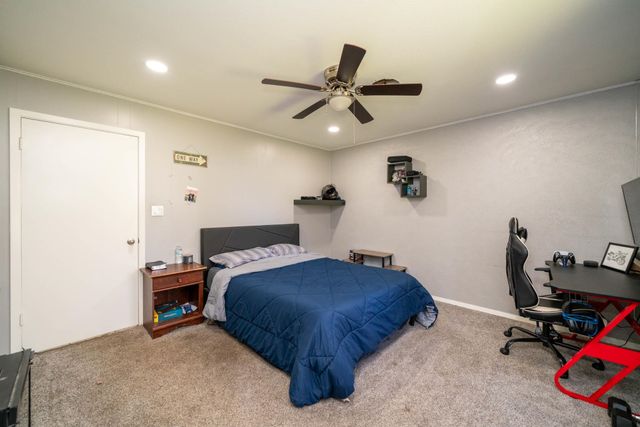 2318 Page Rd, Longview, TX 75601