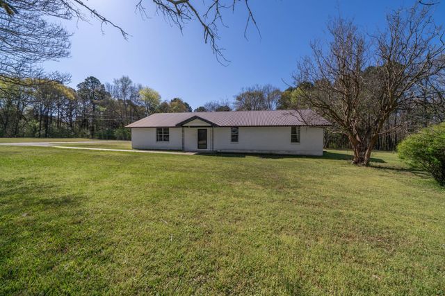2318 Page Rd, Longview, TX 75601