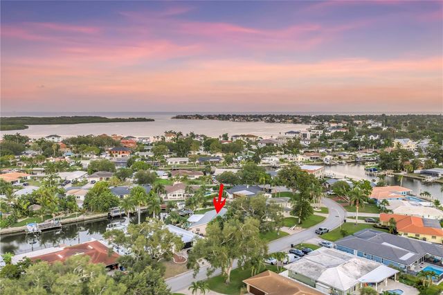 1820 TANGLEWOOD DRIVE NE, St Petersburg, FL 33702