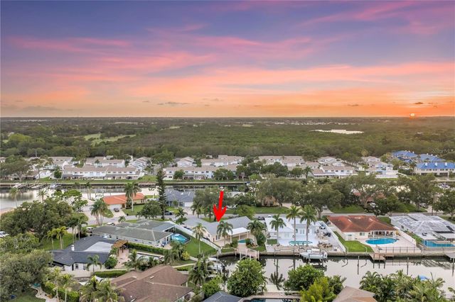 1820 TANGLEWOOD DRIVE NE, St Petersburg, FL 33702
