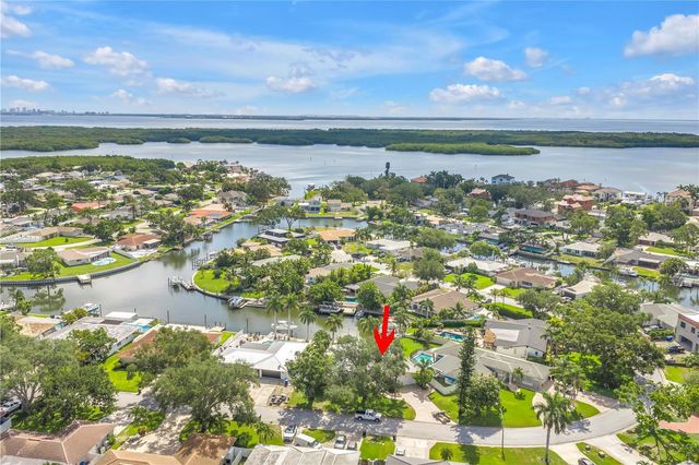 1820 TANGLEWOOD DRIVE NE, St Petersburg, FL 33702
