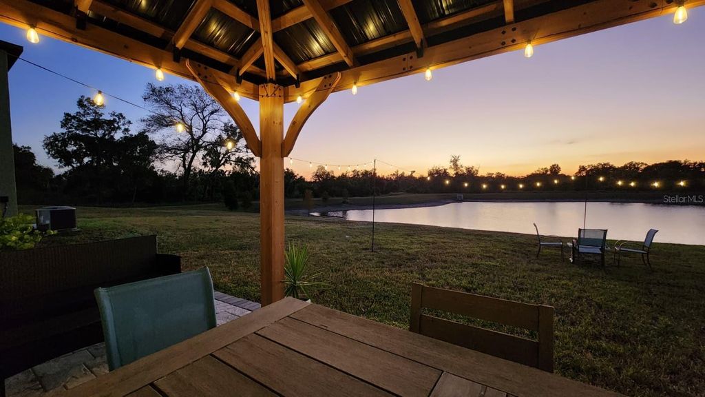 Image 30 of property listing at 11537 FERN HILL DRIVE, Riverview, FL 33578