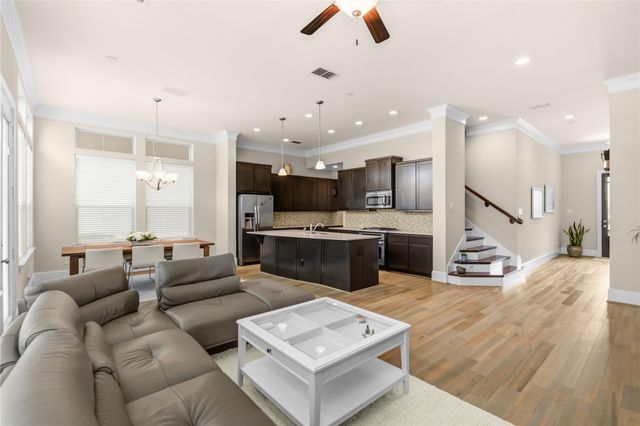 1415 Devonshire Manor Lane, Houston, TX 77055