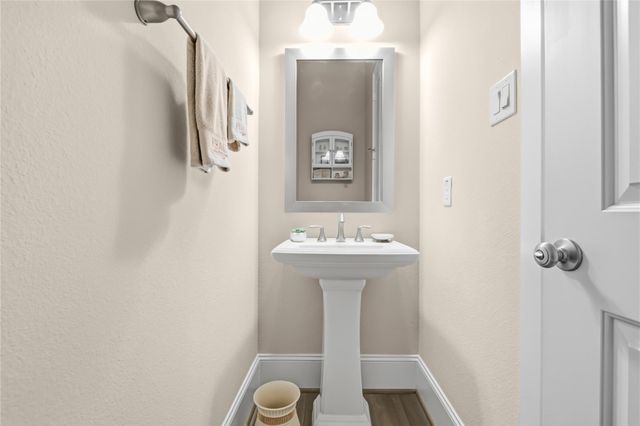 1415 Devonshire Manor Lane, Houston, TX 77055