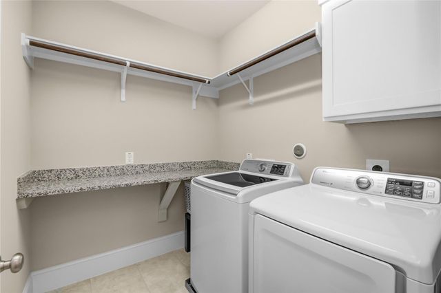 1415 Devonshire Manor Lane, Houston, TX 77055