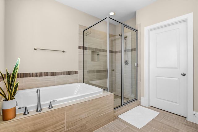 1415 Devonshire Manor Lane, Houston, TX 77055