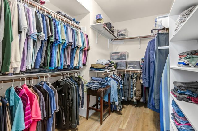 1415 Devonshire Manor Lane, Houston, TX 77055