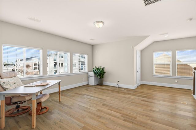 1415 Devonshire Manor Lane, Houston, TX 77055