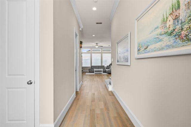 1415 Devonshire Manor Lane, Houston, TX 77055