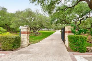 4000 Chamisa DR, Austin, TX 78730