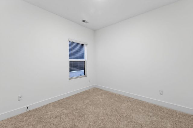 213 Conger Dr, Lebanon, TN 37087