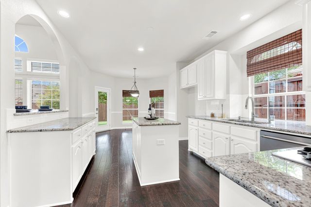 1898 Countryside Drive, Frisco, TX 75036
