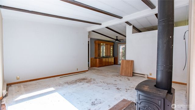 11968 Airport Cutoff Road, Port Townsend, WA 98368