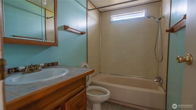 11968 Airport Cutoff Road, Port Townsend, WA 98368