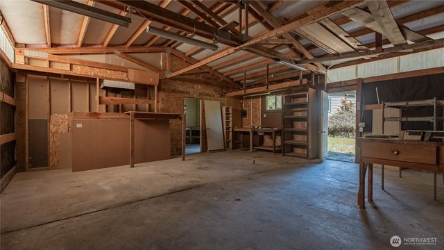11968 Airport Cutoff Road, Port Townsend, WA 98368