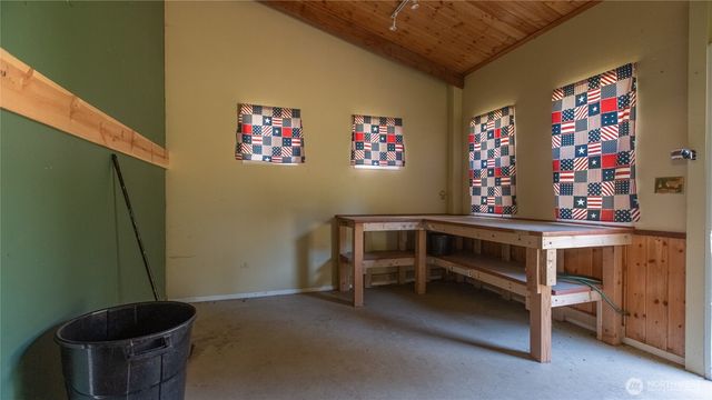 11968 Airport Cutoff Road, Port Townsend, WA 98368