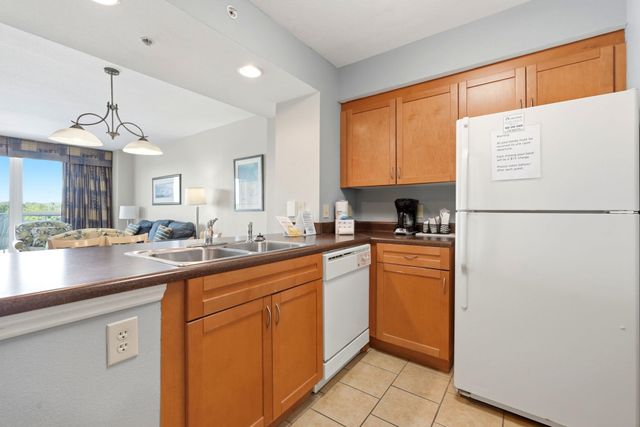 2100 Sea Mountain Hwy Unit 522, North Myrtle Beach, SC 29582