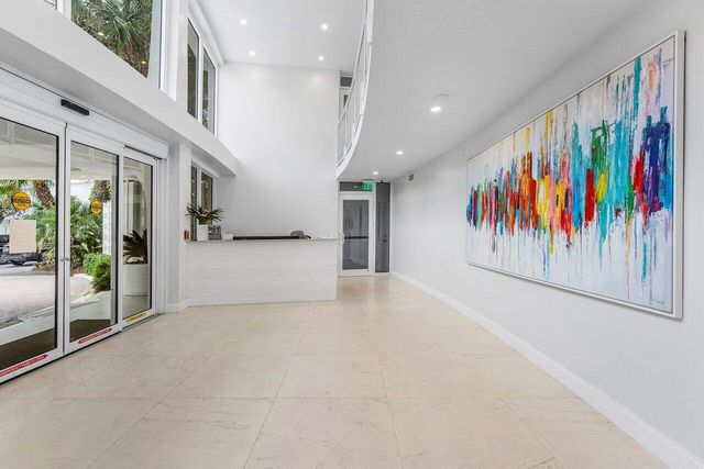 2780 S Ocean Boulevard 805, Palm Beach, FL 33480