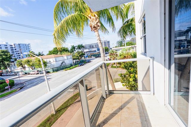 401 69th St 212, Miami Beach, FL 33141