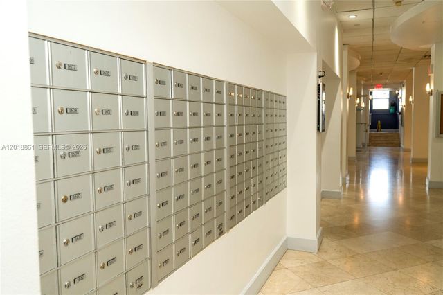 401 69th St 212, Miami Beach, FL 33141