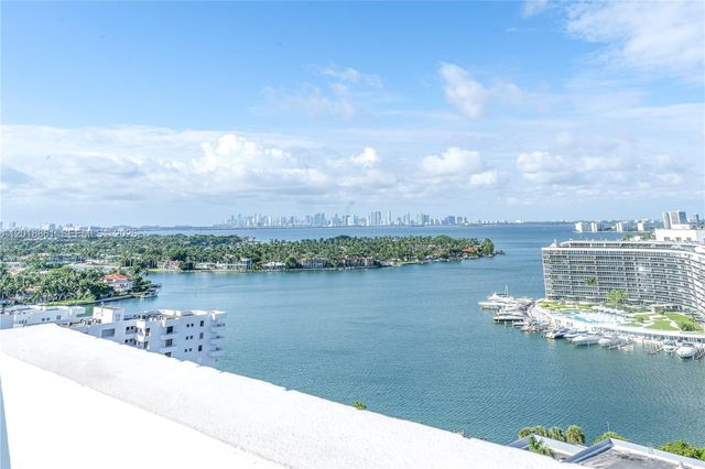 401 69th St 212, Miami Beach, FL 33141