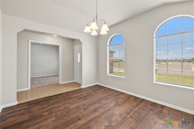 5300 Oster Drive, Killeen, TX 76542